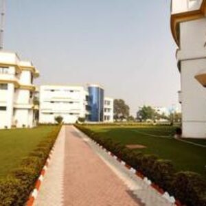 Invertis University(IU